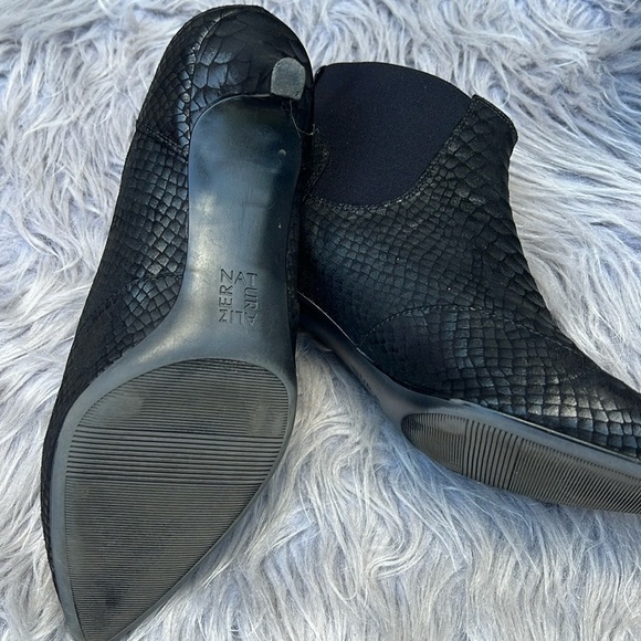 NATURALIZER PIPER SNAKESKIN ANKLE BOOTS SIZE 9 M - Picture 7 of 8